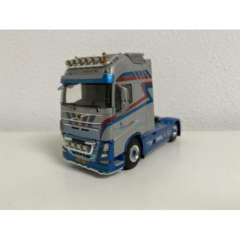 Van de Haterd; VOLVO FH4 GLOBETROTTER 4x2