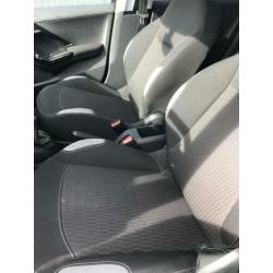 Peugeot 208 1.2 VTI 60KW/82PK 5-D 2014 Zwart