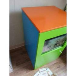 Kindertelevisie voor een speelhoek salora