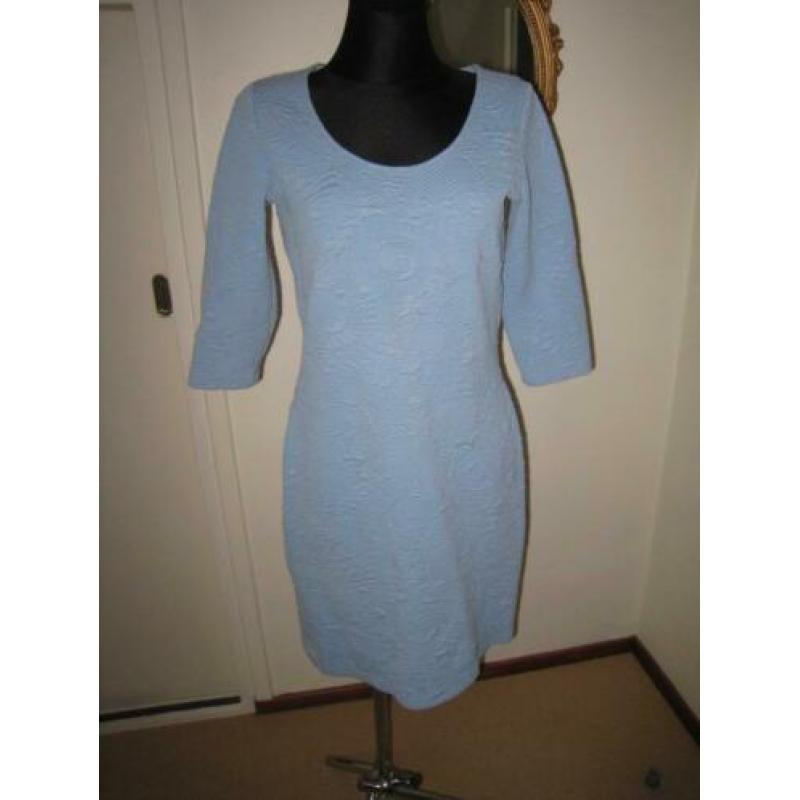 Caroline Biss mooi blauw tricot jurkje, 40