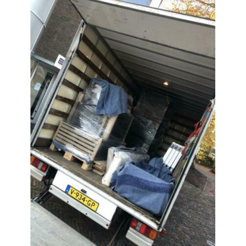 Bakwagen met chauffeur busje Amsterdam bankstel boxspring