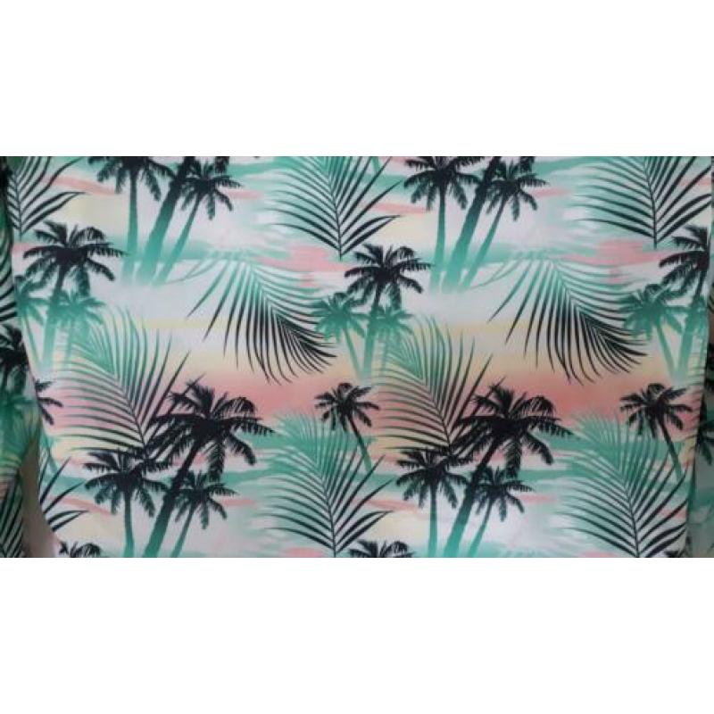 Meisjesjasje, zomerjasje, met zomerse print maat 122/128