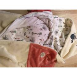 ??Babykleding maat 86 winnie de pooh huispak winterpak