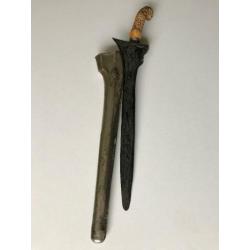 Keris kris uit Madura Indonesie met ivoren greep