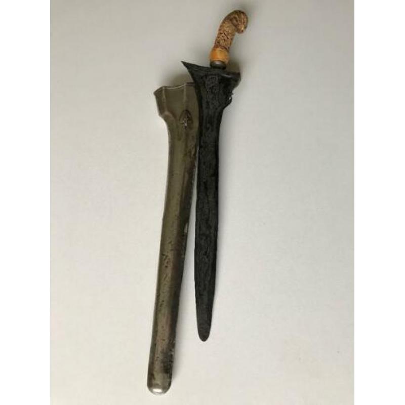Keris kris uit Madura Indonesie met ivoren greep