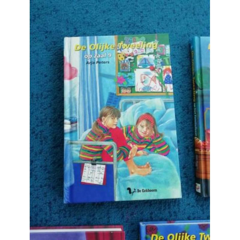 15 kinderboeken van 'De olijke tweeling'