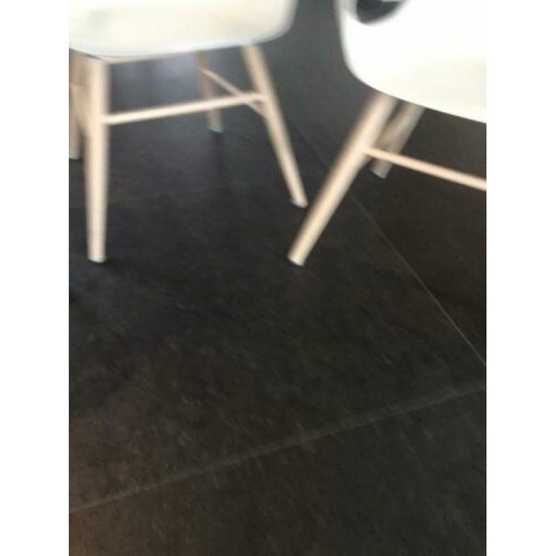 4x kristalia elephant design stoel met eiken onderstel