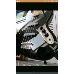 TK: Squier Vintage Modified Jazz Bass