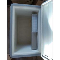 Te koop camping koelkastje Electrolux