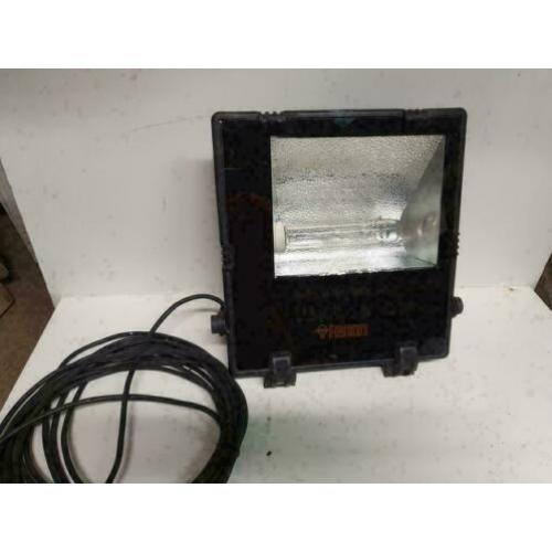 2 stuks Paardenbak verlichting 400 watt