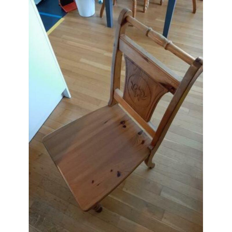 #### 6 eetkamerstoelen grenen ####