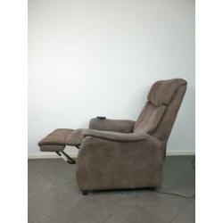 Mooie sta op stoel relax fauteuil staopstoel