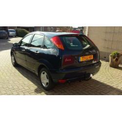 Ford Focus 1.4 I Ambiente 5D 2003 Blauw met nieuwe APK!