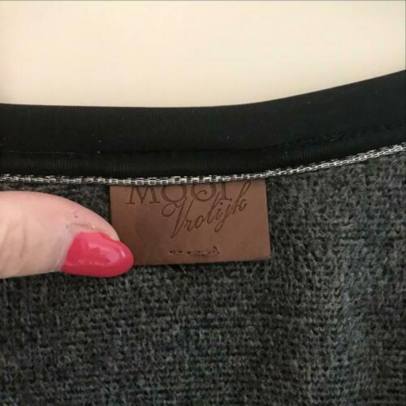 Mooi Vrolijk winterjurk blauw met bloemen XL