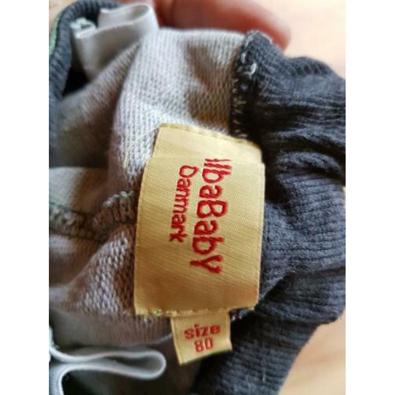 Hele leuke warme broek van Albababy maat 80