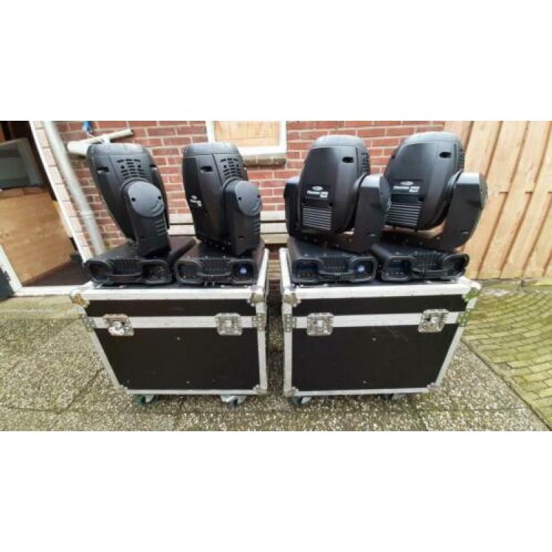 4x Showtec Phantom 250 Spot movinghead