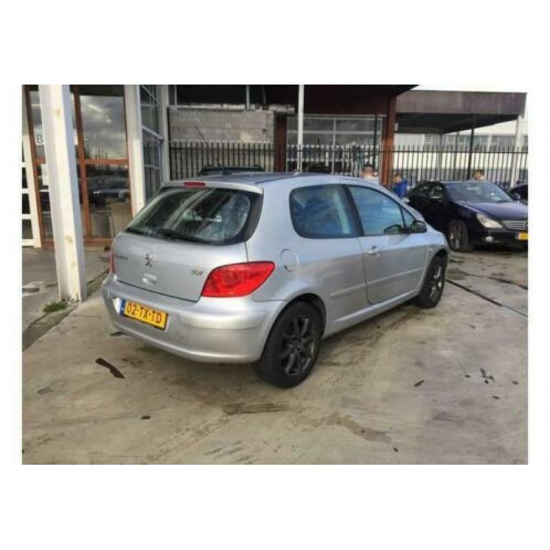 Peugeot 307 1.4-16V Premium