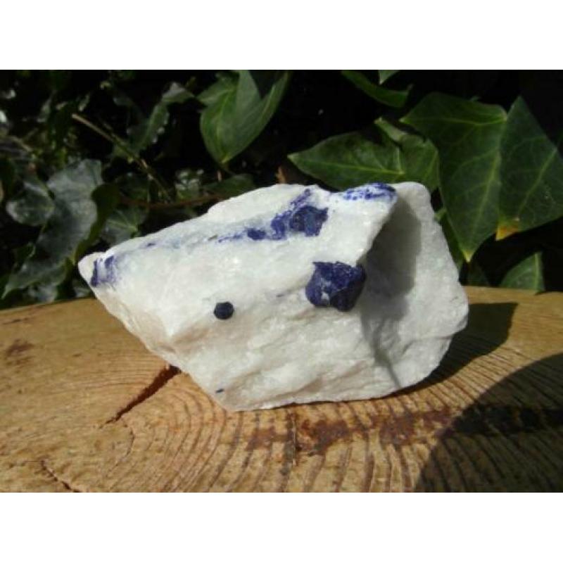 Lapis Lazuli op Matrix