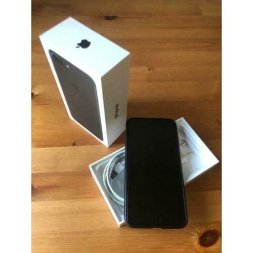 iPhone 7 plus 128GB inclusief oplader& hoesje