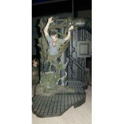 Neca/mcfarlane alien queen