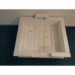 Witte brocante honden mand
