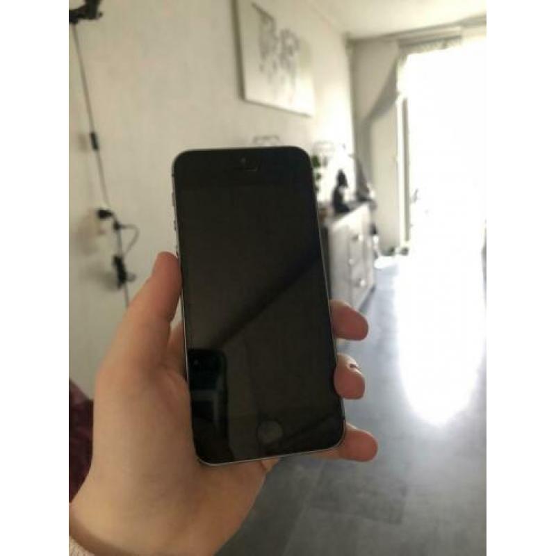 iPhone 5S, 16GB, Space Grey