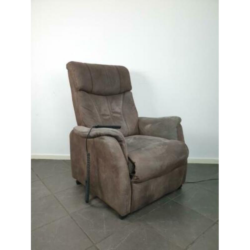 Mooie sta op stoel relax fauteuil staopstoel