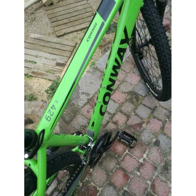 2 mountainbikes te koop zo goed als nieuw