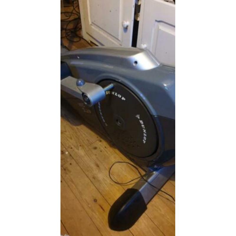 dunlop crosstrainer