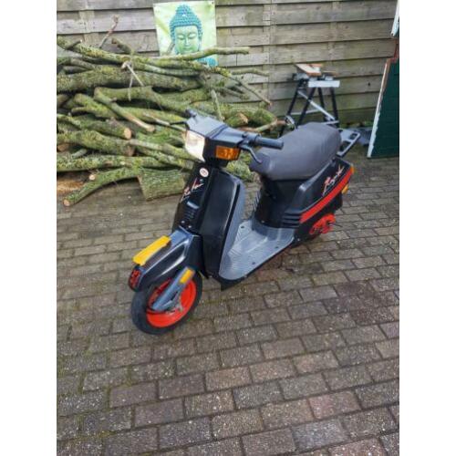 Peugeot rapido snorscooters