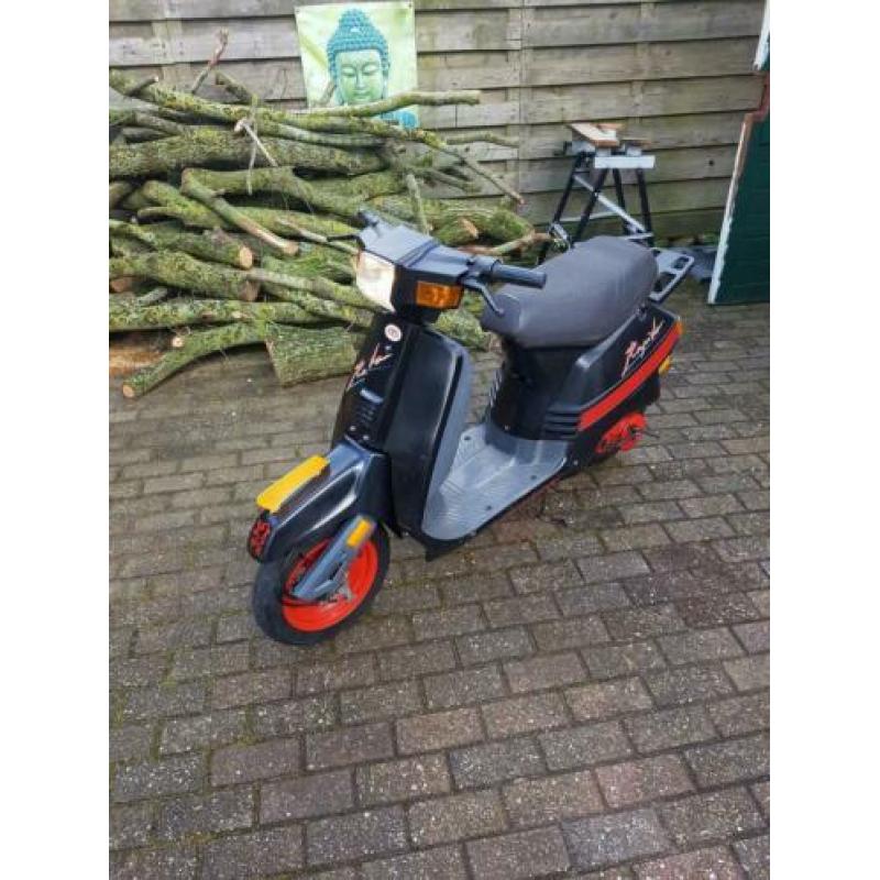 Peugeot rapido snorscooters