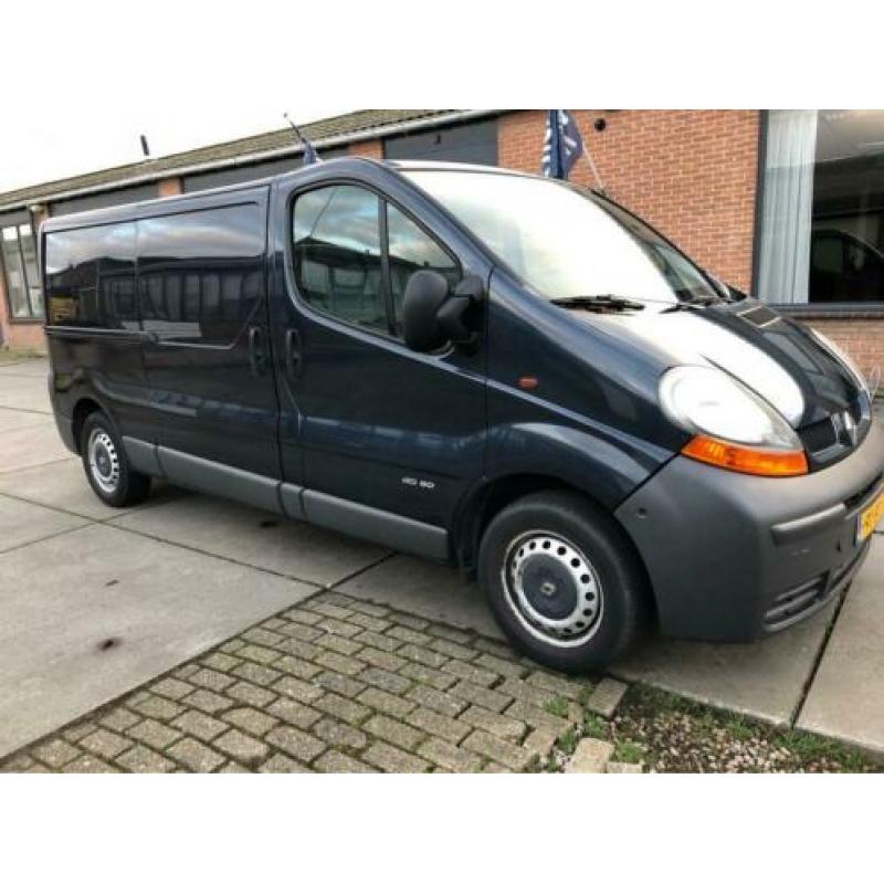Renault Trafic 1.9 dCi L2 H1