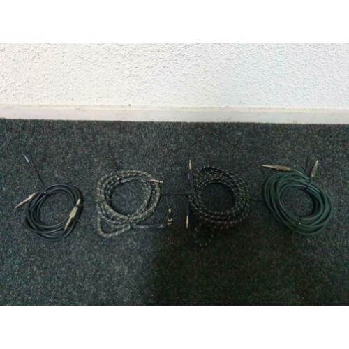 Uitverkoop!! 4 instrumentkabels voor €20,-!
