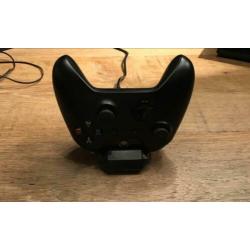 Xbox One met oplaadbare controller