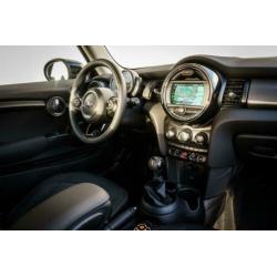 MINI Cooper 1.5 136 Pk Pepper | Nieuw | Navigatie | Cruise C