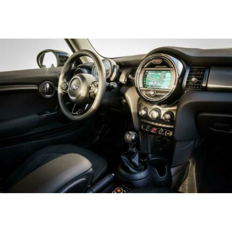 MINI Cooper 1.5 136 Pk Pepper | Nieuw | Navigatie | Cruise C