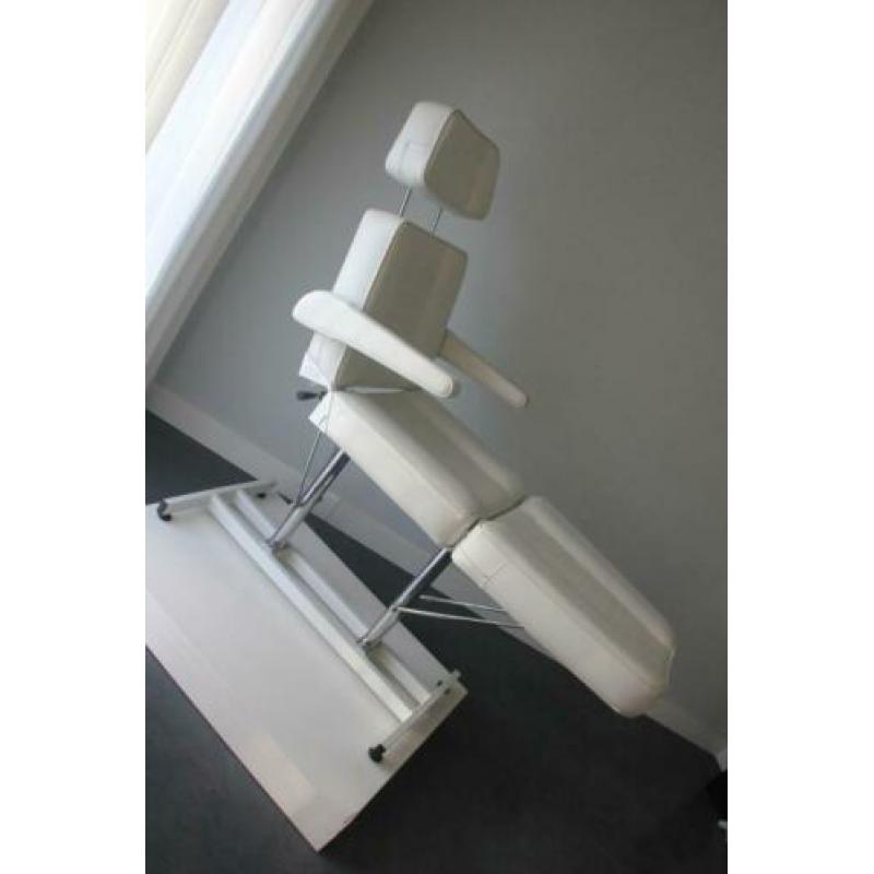 Behandelstoel pedicure / schoonheidsspecialist