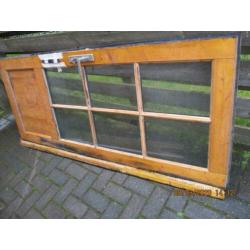 Deur tuinhuis, incl cilinderslot met 2 sleutels voor 15,-