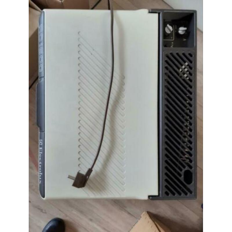 Te koop camping koelkastje Electrolux