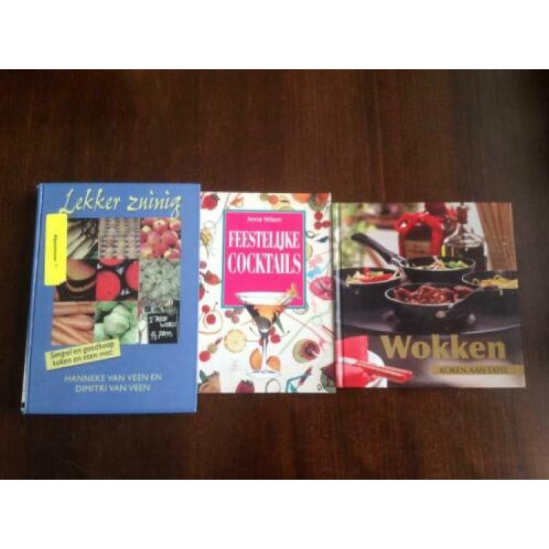 Doos vol kookboeken