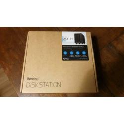 Synology DS215+ NAS