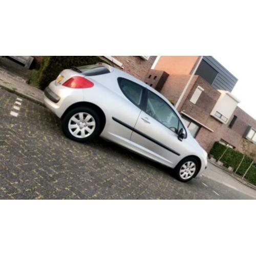 Peugeot 207 1.4 HDI 3DRS 2006 Grijs