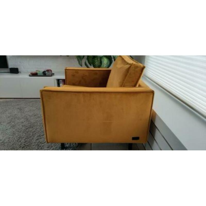 Te koop: velvet love seat Sissy boy