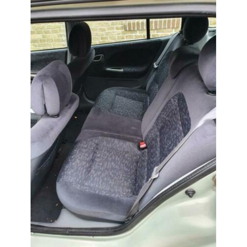 Renault Megane 1.8 16V Break Euro 2000 2001 Groen