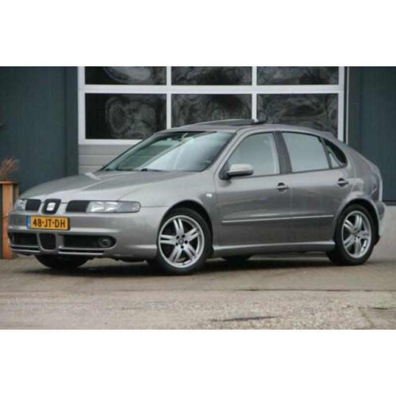 Seat LEON 1.8 20VT TOPSPORT SCHUIFDAK CRUISE CLIMA N.A.P.