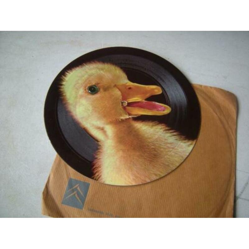 oude vintage vinyl singles van citroen 2cv eend grammofoonpl