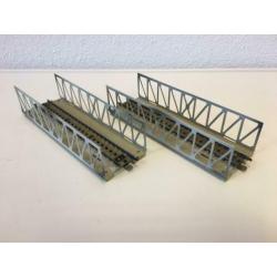 2 Marklin 7162 vakwerkbruggen voor M rails