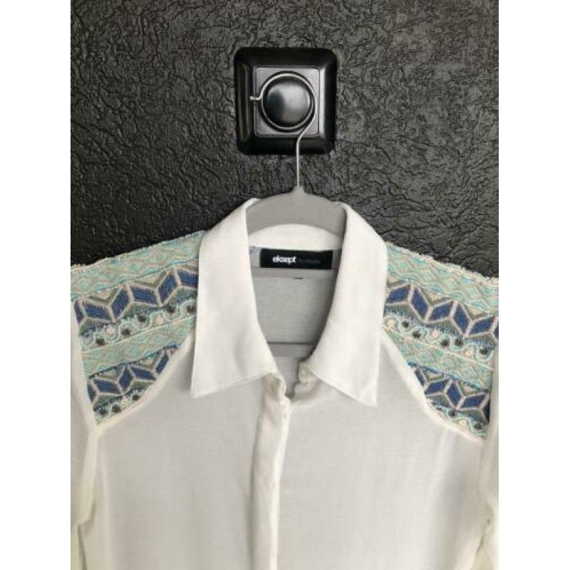 Zomerblouse | Shoeby | etnische stijl met kralen ????