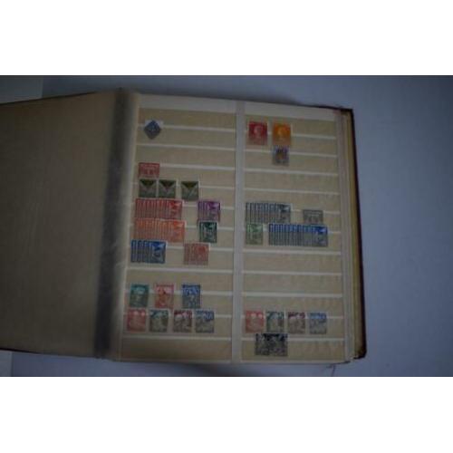 36) Heel oud stockboek met postfris Nederland