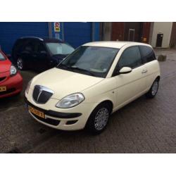 Lancia YPSILON 1.2-16V Oro - 2005 - airco - APK juni 2020